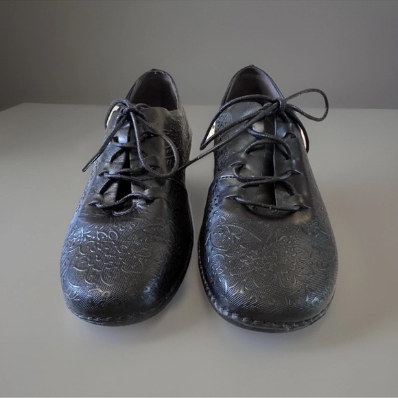 Propet Black Leather Shoes Womens Oxfords Sz 8 Wide 2E Chantel Embossed Comfort - Picture 2 of 7